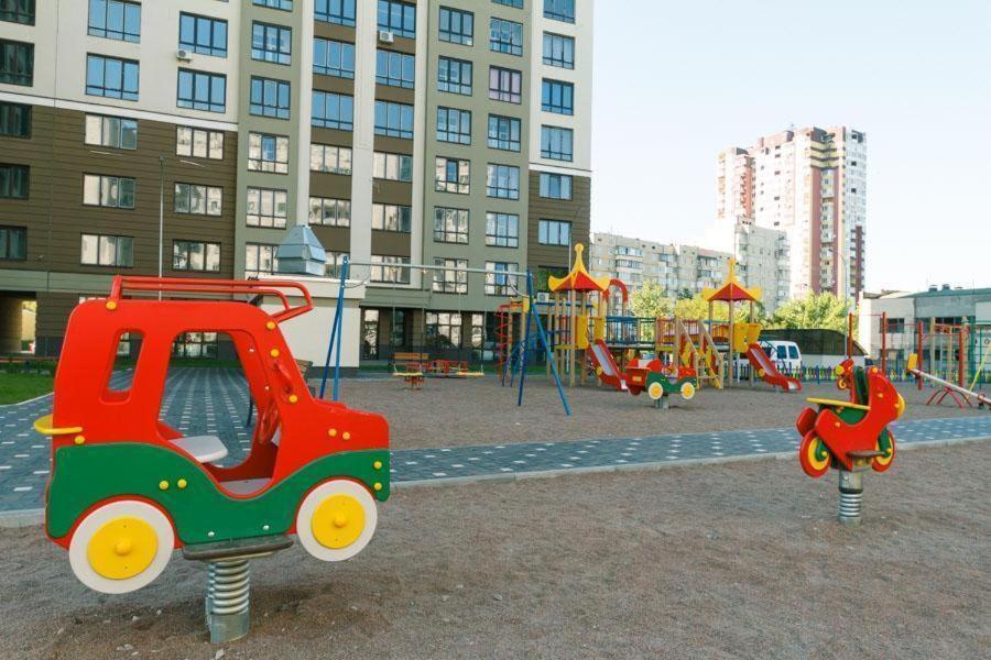 Appartement Quartira Lucs Posutochno à Kiev Extérieur photo